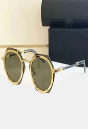 New Selling World Famous Fashion Show Sunglasses 4 Men Women Designer Sunglasses Interchangeable Temple2734425