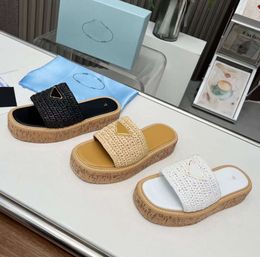 Designer Slipper Women Men Sandal Slippers Luxury Beach Slides Flip-flops Triangle Straw Crochet Wooden Platform For Ladies Summer Slides Raffia Fabric646