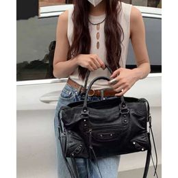 Top Rivet Handbags For Women Black Large Capacity Y2K Punk Shoulder Bag PU Leather Retro Crossbody Bags