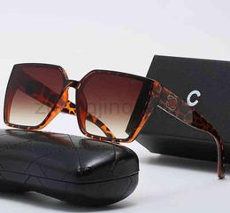 Designer cc Sunglass Cycle Luxurious Fashion Brands Woman Mens Lovers Diamond Square Sunshade Crystal Shape Sunglasses Full Package6743499