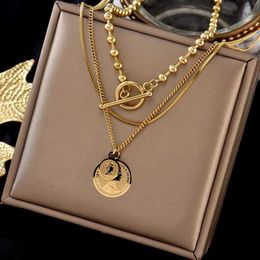 R36y Pendant Necklaces Bracelet Designer Multi-layered Geometric Alloy Creative Exaggeration Simple Cross Necklace Chain Fashion Figure Geometry Jewellery