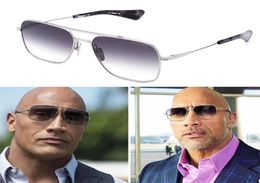 Fashion Designer Sunglasses for Men Women Eyewear Fashion FLIGHT SEVEN DTS111 Collection New Design Classic Metal Frame Squar3849884