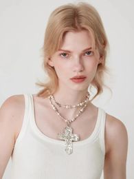 Pendant Necklaces Handmade Original Design Feeling Imitation Bead Resin Combination Necklace Women's Fashion Cross Sweet Cool Collar Chain
