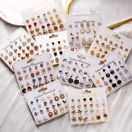 Cross -border hot -selling European and American 12 pairs of flowers imitation pearl balls inlaid diamond combination earrings