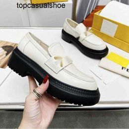 Fendig Highquality dress personalized mens Luxury shoes highend custom fashion classic show casual shoes banquet dinner clothing brand shoes manufacturers pro
