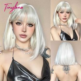 Synthetic Wigs Bob White Platinum Synthetic Wigs Short Straight Cosplay Wig Halloween Natural Hair with Bangs for Women Afro Heat Resistant Use 240329