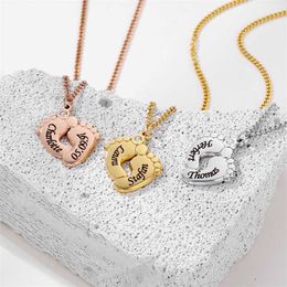 Fashion Design Pendant Necklaces Hot Selling Stainless Steel Laser Carved Baby Name Necklace Pendant with Personalized Diamond Inlaid Foot Accessories