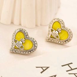 Earrings Heart letter L engraved pearl jewelry V Serpentine English earrings Ice cream saucer earrings letter pendant casual everything 24031913