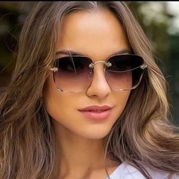 Sunglasses Square Rimless Sunglasses Women Luxury Brand Designer Summer Red Glasses Fashion Sun glasses For Men UV400 Shades OculosL2403