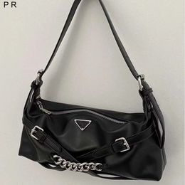 Classic Luxury Handbag Factory Online Wholesale Retail Free Shipping Trendy and Spicy Motorcycle Bag with Underarm Stick Hobo Womens Matching for