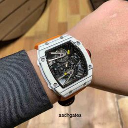 Richa Luxury Watches Mens Mekaniği Kol saati karbon fiber hafif içi boş teknoloji Erkekler Otomatik Mekanik Saat Kişilik Moda ATM