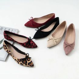 Shoes Elegant Bowknot leopard pattern flats woman ballerina plus size 4043 sneaker shoes women loafers pointed toe flock moccasins