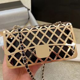 Stylish gold metal diamond lattice frame chain shoulder backpack women's single shoulder makeup bag