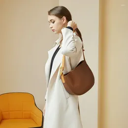 Totes 2024 Latest Fashion Style Wmen Shoulder Bag Genuine Leather Trendy Girls Bucket Messenger Handbags Korean Designer