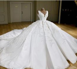 Real Po White Ball Gown V Neck Satin Vintage Reception Wedding Dress Bling Long Trian With Beads 2019 New Vestidos De Fiesta We2132880