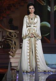 2020 New Moroccan Caftan Kaftan Dubai Abaya Arabic Long Sleeve Evening Dresses Amazing Gold Embroidery Vneck Occasion Prom Formal5334649