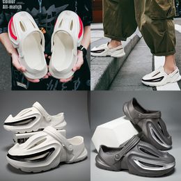 Shark billed hole shoes with a feeling of stepping on feces soft soled beach shoes men's height increasing summer shoes breathable outdoor sandals GAI SLIPPERS