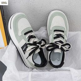 HBP Non-Brand Korean Version of the Girls Cake Shoes Comfortable Skateboard Casual Shoes Small White Shoes Sports Style