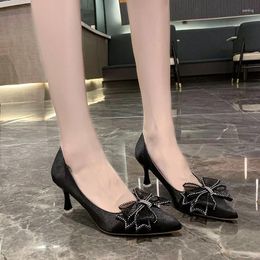 Dress Shoes Fairy Wind Shallow Mouth High Heels Women Thin 2024 Temperament Girls Bow Knot Diamond Pointed Single