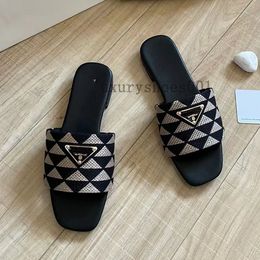 Woman man prad triangle Slippers Designer Sandal Luxury shoe fabric Slipper embroider sandale pool Fashion Casual flat heel Slide Summe outdoor slider loafer 3.7 01