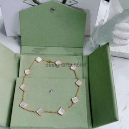 2024SS Luxury designer pendant necklace jewelry four leaf clover necklace black green agate long 10 ten flower pendant mother of pearl Lady Valentines Day