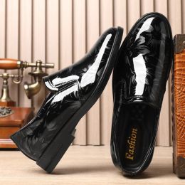 Shoes Patent Leather Shoes for Men Casual Business Shoes Plus Size for Male Wedding Party Formal Style Oxfords Official Shoes