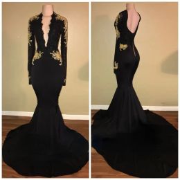 Black Modest Long Sleeves Prom Dresses Gold Appliques Arabic African Mermaid Deep V Neck Backless Evening Gowns Celebrity