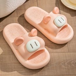 HBP Non-Brand Cartoon cute slippers women Cow Pig slippers Platform Indoor Home Bath Women slippers EVA Non slip Massage Couple summer sandals