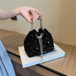 Hip Shoulder Bags Fashionable Designer Handbags Personalized Sequin Tote Bag For Women Bucket Bag Stylish Shoulder Trendy Crossbody Dinner 240311