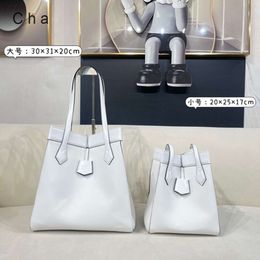 Top Designer Premium Casual Portable Shoulder Bag New Origami Folding Bag Water Bucket One Dual Purpose Variable Tote Bag