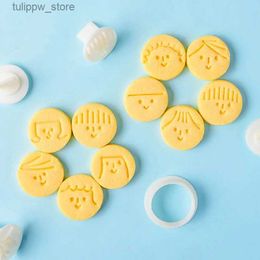 Baking Moulds 11pcs Cute Face Cookie Cutter Biscuit Mould Home DIY Fondant Pastry Sugar Baking Craft New Cartoon Expression Cookie Mould L240319