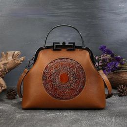 Totes Form Retro Handmade Totem Women Bag 2024 Genuine Leather Hasp Shoulder Bags First Layer Cowhide Leisure Female Handbag