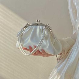 Chic Shoulder Bags Trendy designer handbags tote Cute Pleated Clip Dinner Bag Chain Handheld Crossbody Dumpling Female 240311
