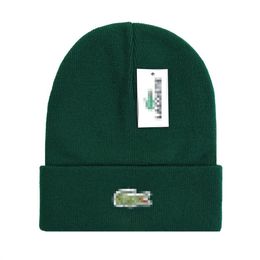 Dobra jakość nowa projektant czapki unisex jesienne zimowe czapce dzianinowy kapelusz dla mężczyzn i kobiet czapki