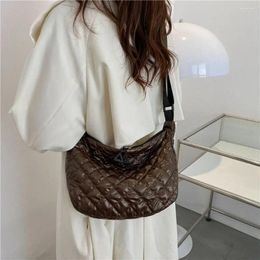 Shoulder Bags Fashionable Lattice Pattern Space Cotton Bag Handbag Women Large Capacity And Casual Crossbody Cloud