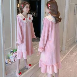 Women's Sleepwear Lace Night Home Bow Heart Wear Sleeve Long Style Pyjamas Winter Piece One Fleece Womens Dress Nightgown Warm Korean