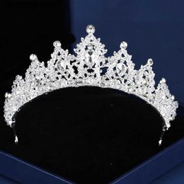 Tiaras Bridal Crown Silver Color Rhinestone Crystal Wedding Crown Princess Headdress Bridal Handmade Hair Accessories Wedding Crown Y240319