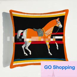 Top New Pattern Light Luxury Horse Series Square Pillows Holland Velvet Super Soft Sample Room Decoration Printing Cushion Cover