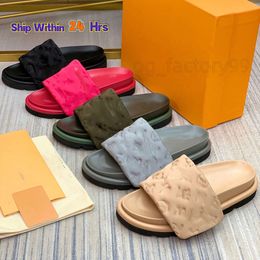 Frau Mann Brot Sandale 10a Designer Slide Slipper Männer Schwarz Scuff Flat Pool Pillow Mules Sunset Gepolsterter Vorderriemen Modische, einfach zu tragende Stil Slides Fuchsia