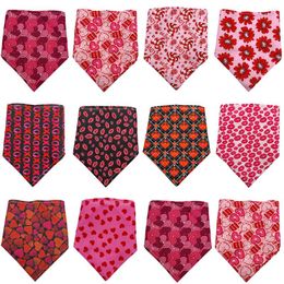 Dog Apparel 50pcs Bandana Valentine's Day Pet Scarf Bandanas Supplies Small Middle Love Style Accessories