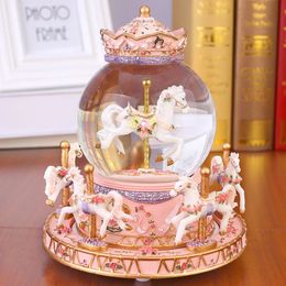 Luxury Resin Crafts Snow Globe Music Box Carousel Crystal Ball Girlfriend Birthday Gift Christmas Ornaments 240314