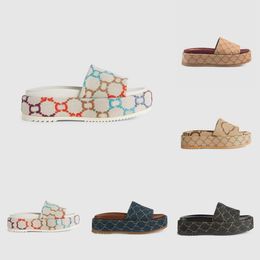 2024 Designer Sandals Slippers Men Women Shoes Shaped Multicolor Flora Slides Moulded footbed in black Tonal rubber sole featuring embossed logo at outer side 35-44