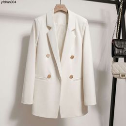 Autumn New Suit Coat Womens Metal Buckle British Style Casual and Versatile Milky White Ageing Small Fashion Abr6