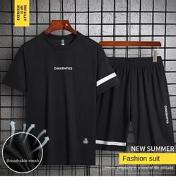 Summer Thin Ice Silk Quick Drying Breathable Trendy Casual Short Sleeve Pants Two Piece Sports Couple Set 240312