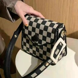 Shoulder Bags Korea Autumn Winter Black White Lattice Chain Bag Personalised Fashion Handbag Lady Lipstick Messenger