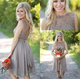 2020 Beach Knee Length Bridesmaid Dresses Chiffon Lace Crew Neck Western Country Summer Cheap Plus Size Formal Party Prom Dresses54248272