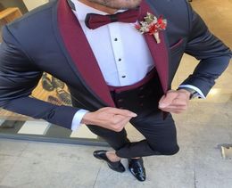 Style Groomsmen Dark Navy Blue Groom Tuxedos Shawl Red Lapel Men Suits Wedding 3 Piceces JacketPantsVestTie D150 Men039s 7516088