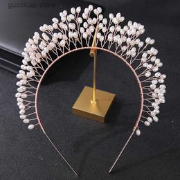 Tiaras Hand Woman Hairband Leaf Hairhoop Pearl Headbands For Women Bride Crown Tiara Wedding Headress Hair Accessory Jewelry Ornaments Y240319