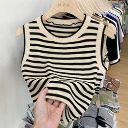 Women's Tanks Striped Tank Top Summer Round Neck Slim Fit Bottoming T-shirt Fashion Sleeveless Ice Silk Knitted Short