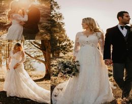 Lace Country Wedding Dresses with Beaded Crystal Belt Vintage Vneck Long Sleeve Sweep Train Plus Size Boho Bridal Gown5267959
